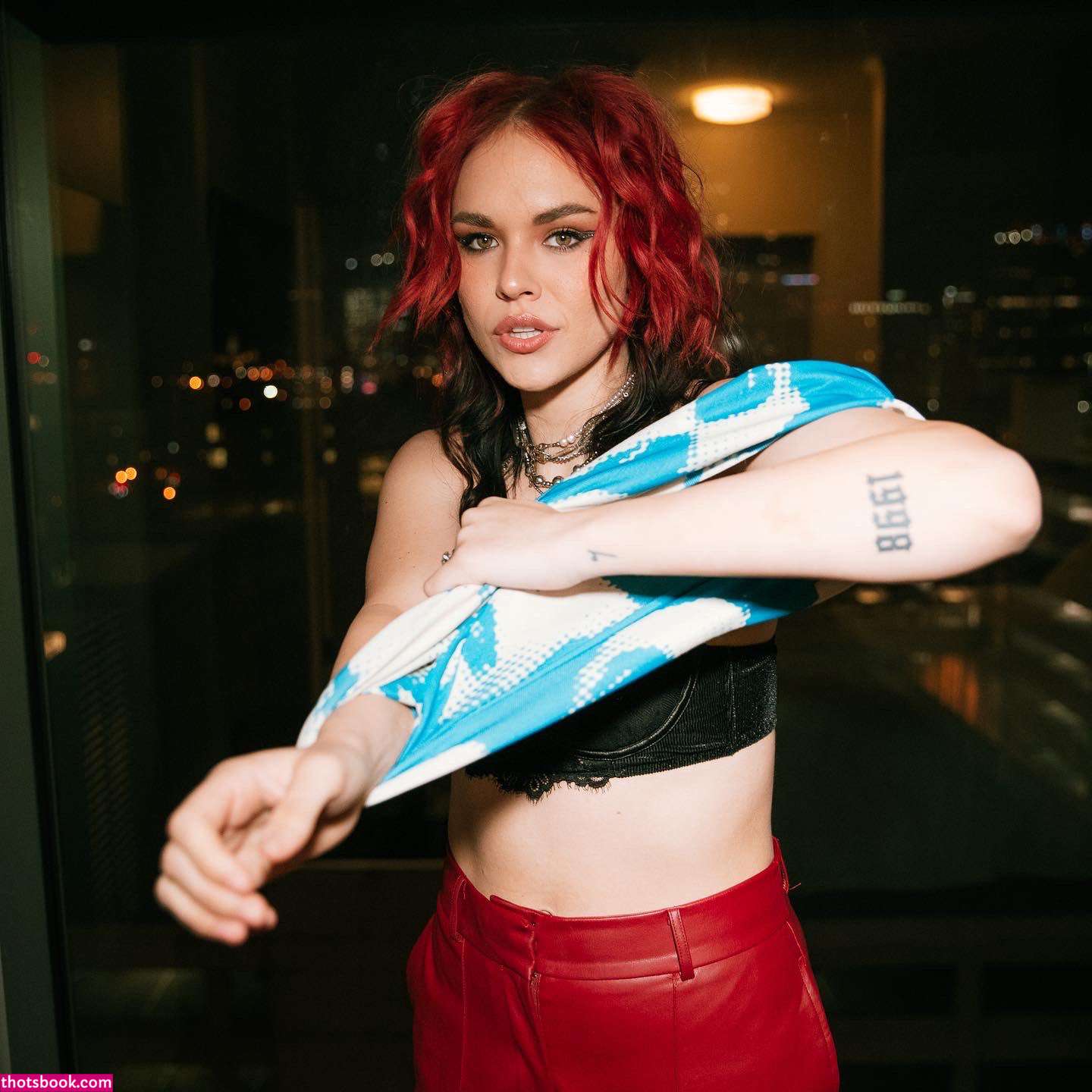 Taylor Upsahl Photo #8