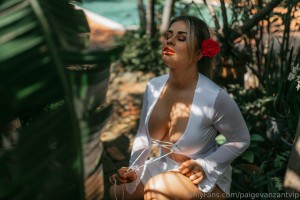 Paige Vanzant Photo #710