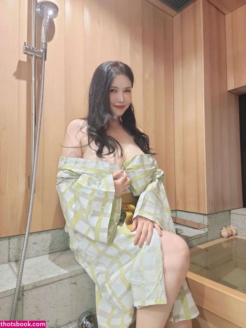 Anri Okita Photo #364