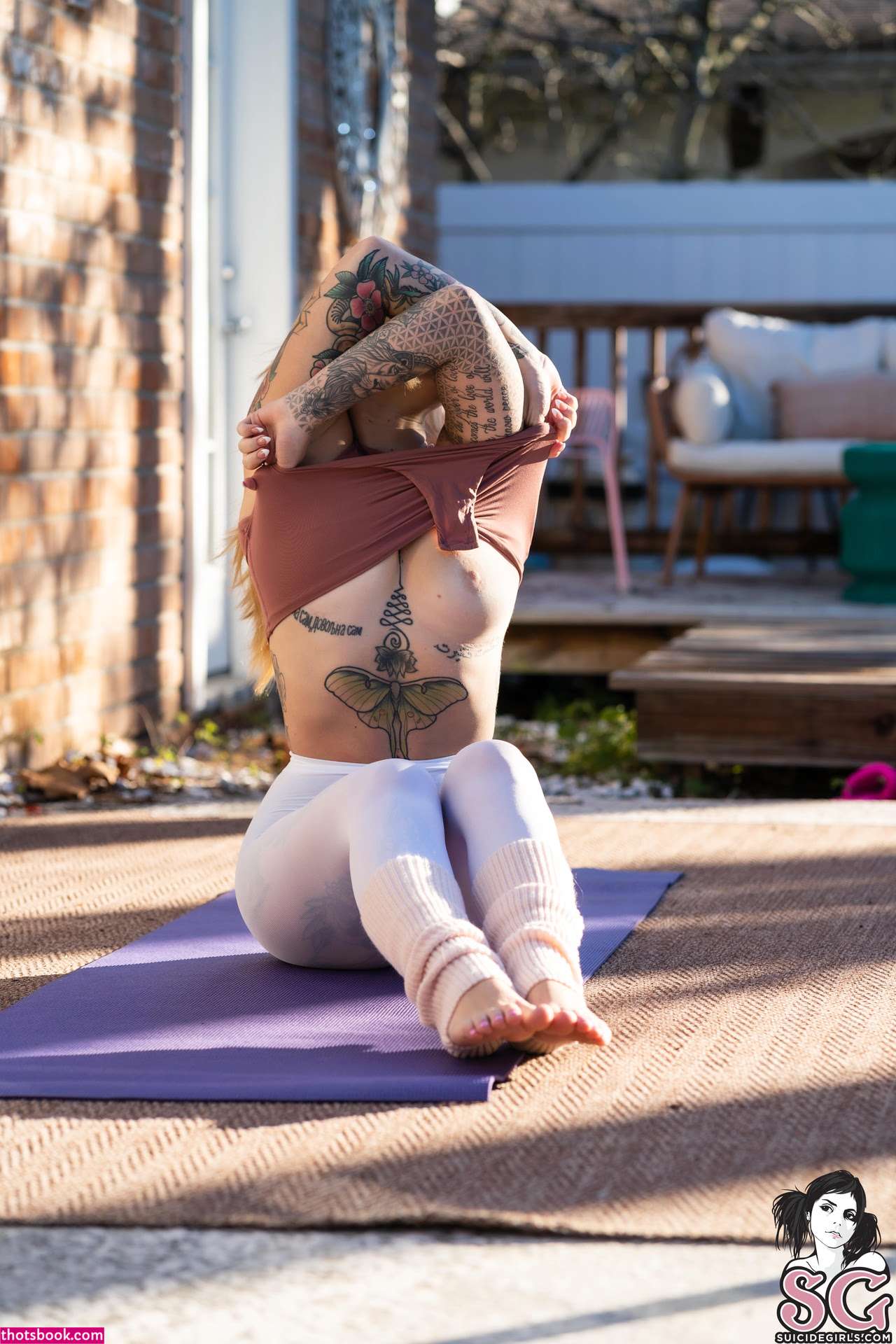 Apex Suicide Photo #199