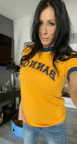 Reagan Foxx Photo #25