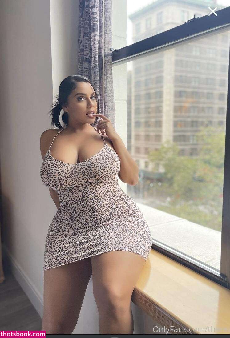 Therealrebeccaj Photo #8