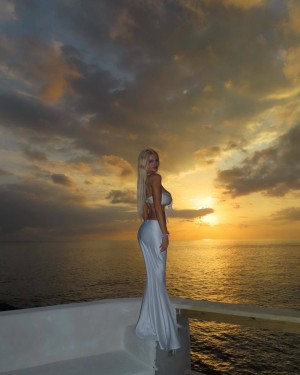 Ziennaeve Photo #127