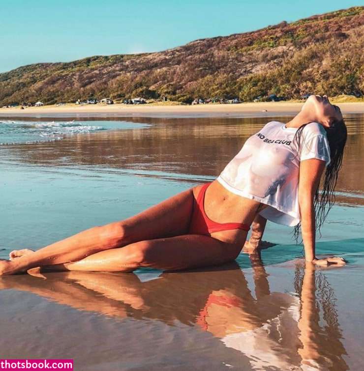 Maddie Neville Photo #48