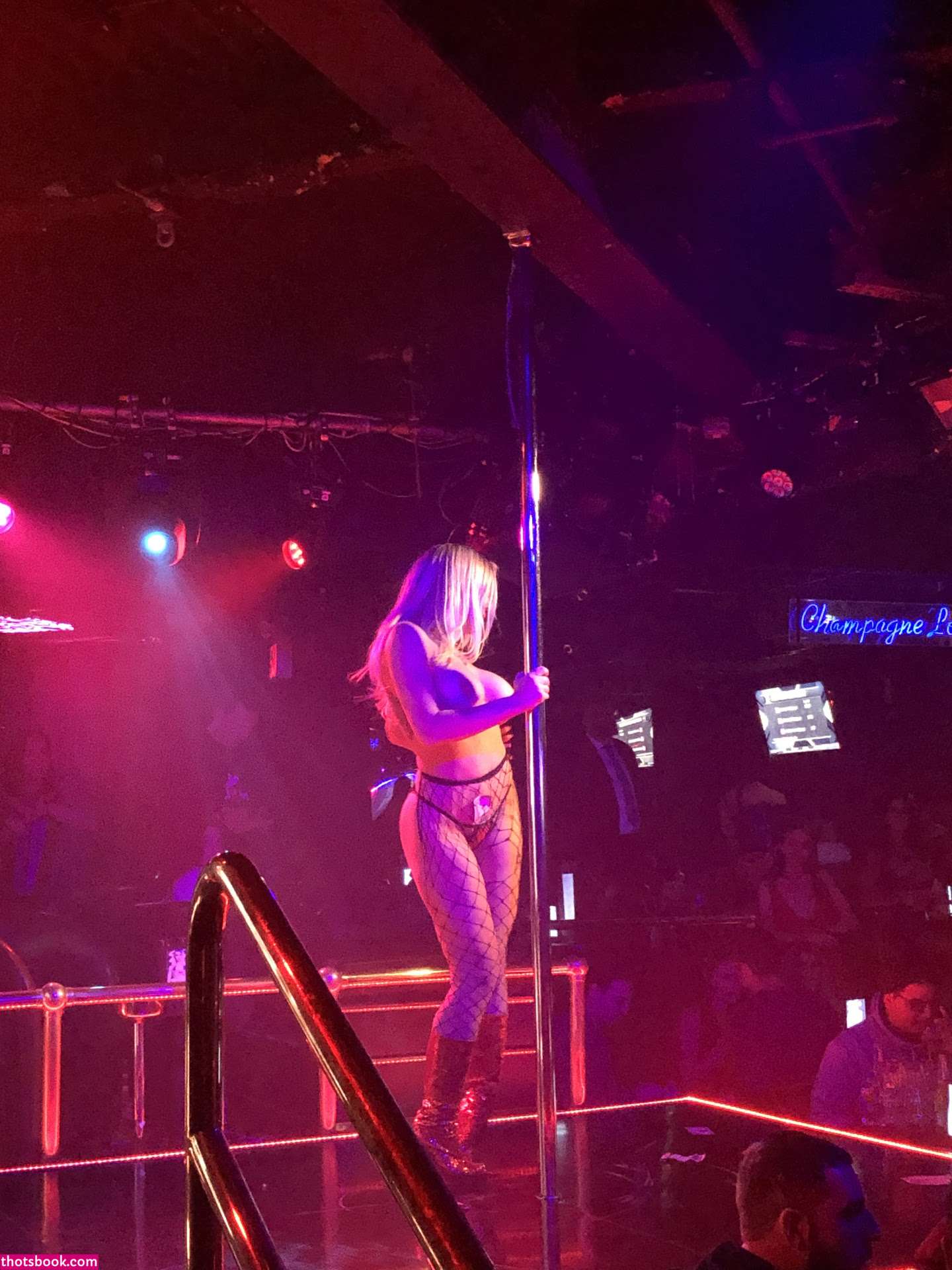 Olivia Austin Photo #142