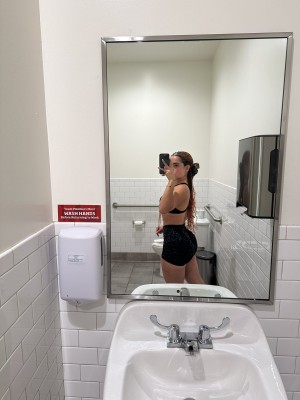 Angela Alvarez Photo #211