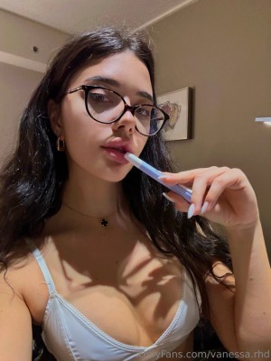 Vanessarhd Photo #882