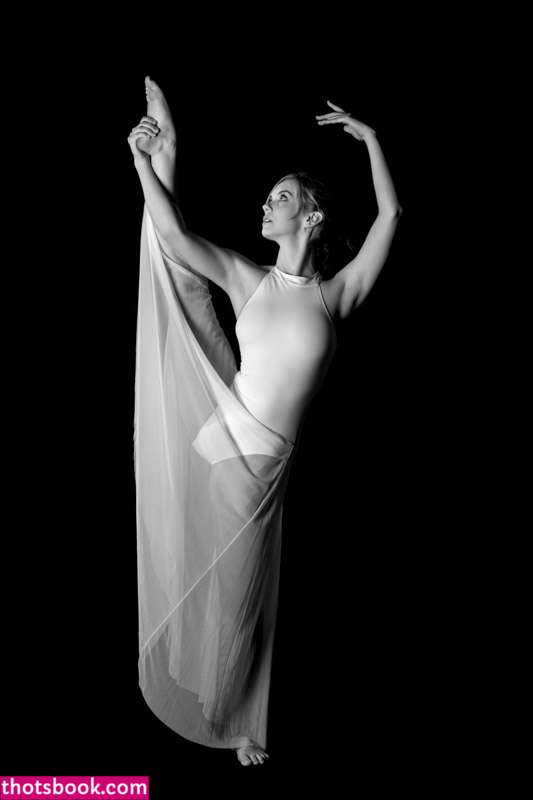 Kayla Coyote Photo #51