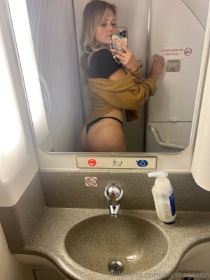 Alyssa Green Photo #285