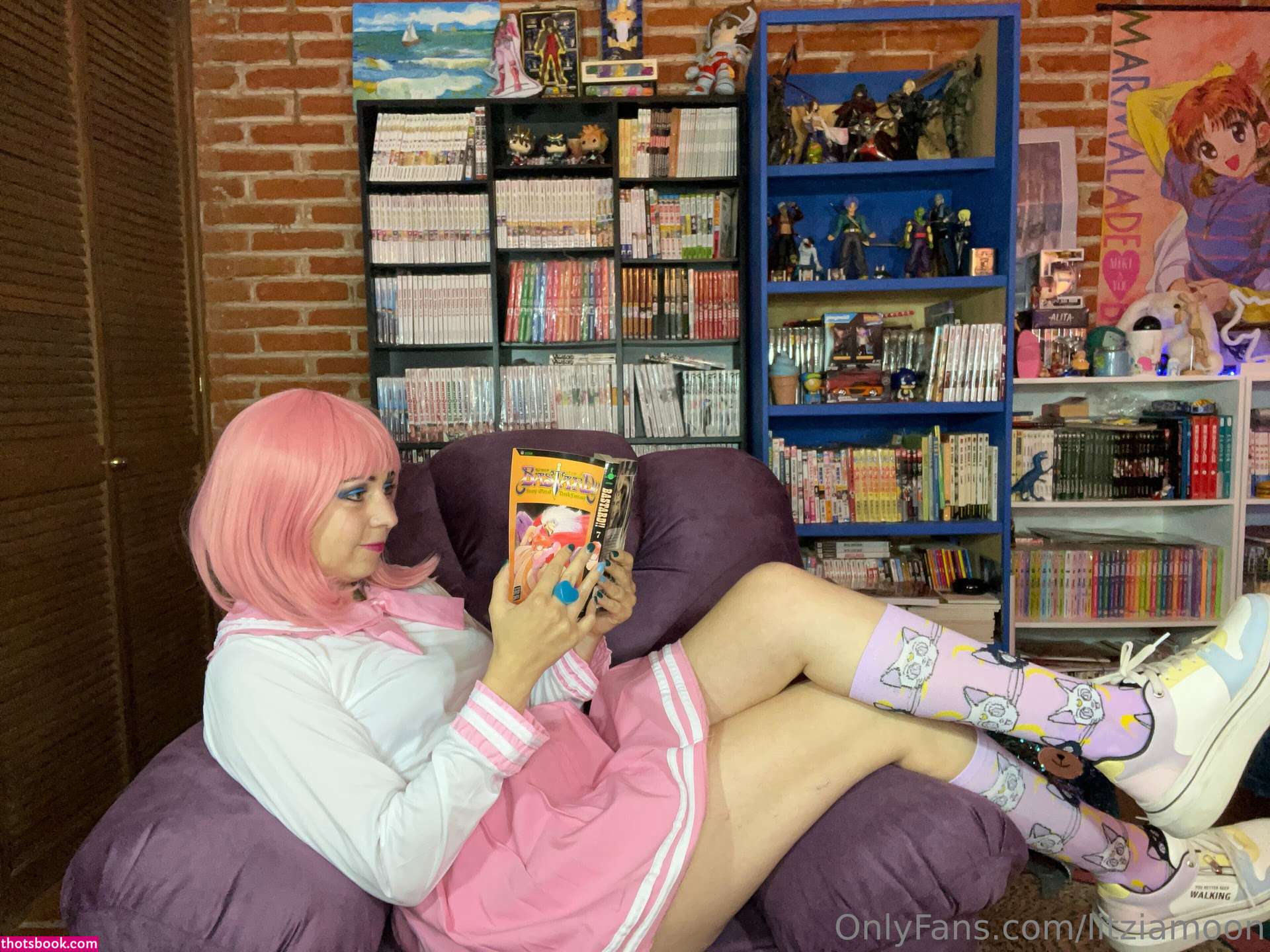 Litzia Moon Photo #59