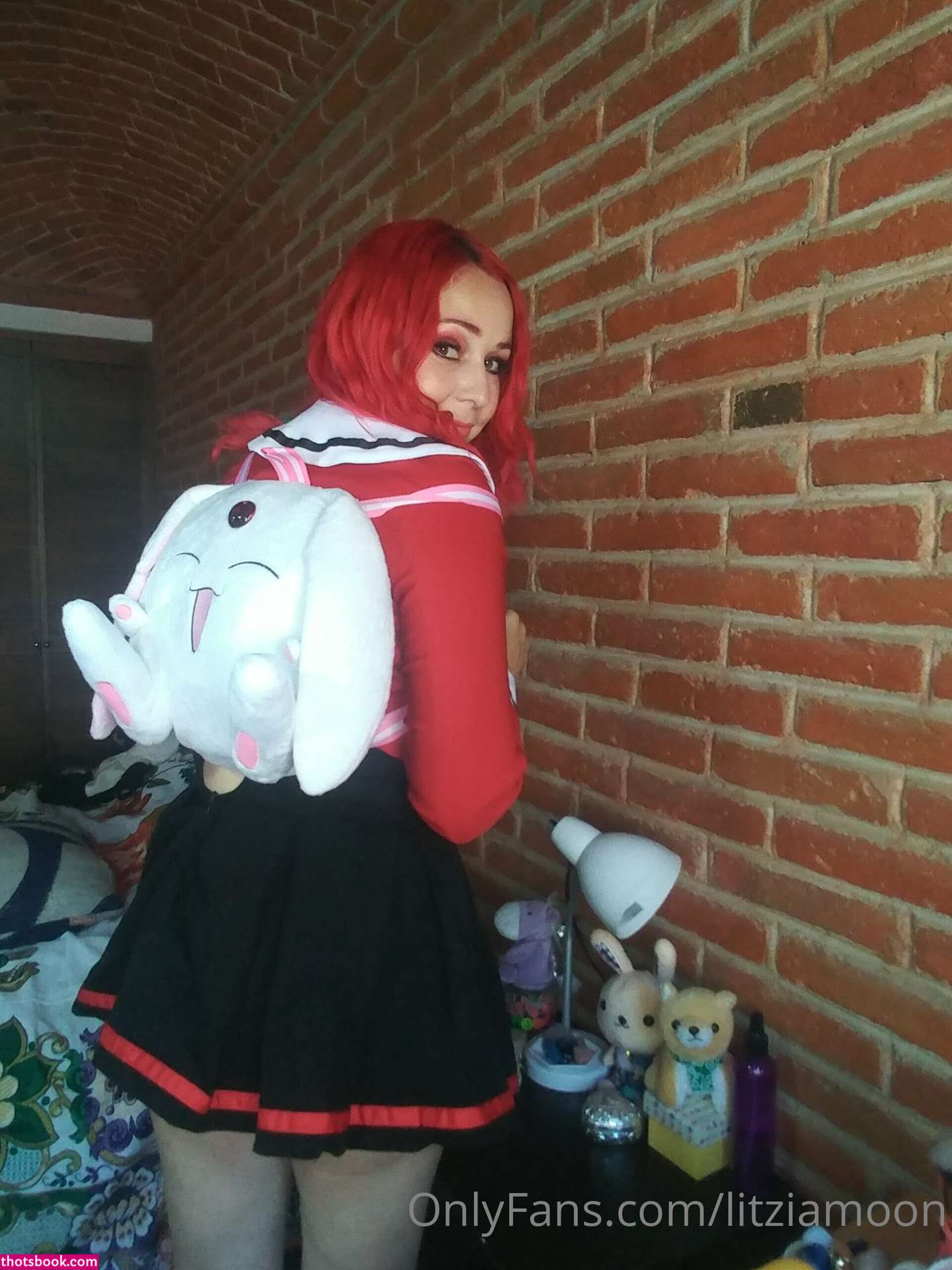 Litzia Moon Photo #71