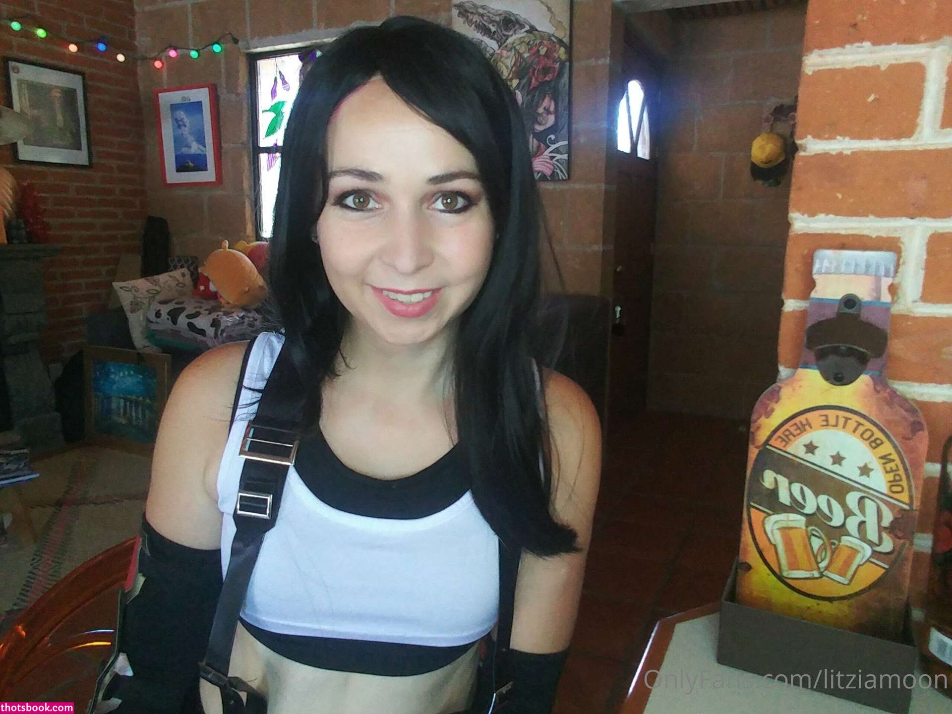 Litzia Moon Photo #123