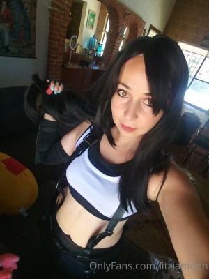 Litzia Moon Photo #125