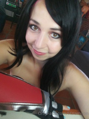 Litzia Moon Photo #132