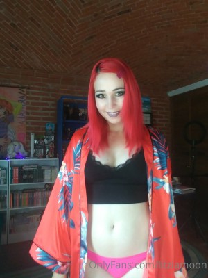 Litzia Moon Photo #146