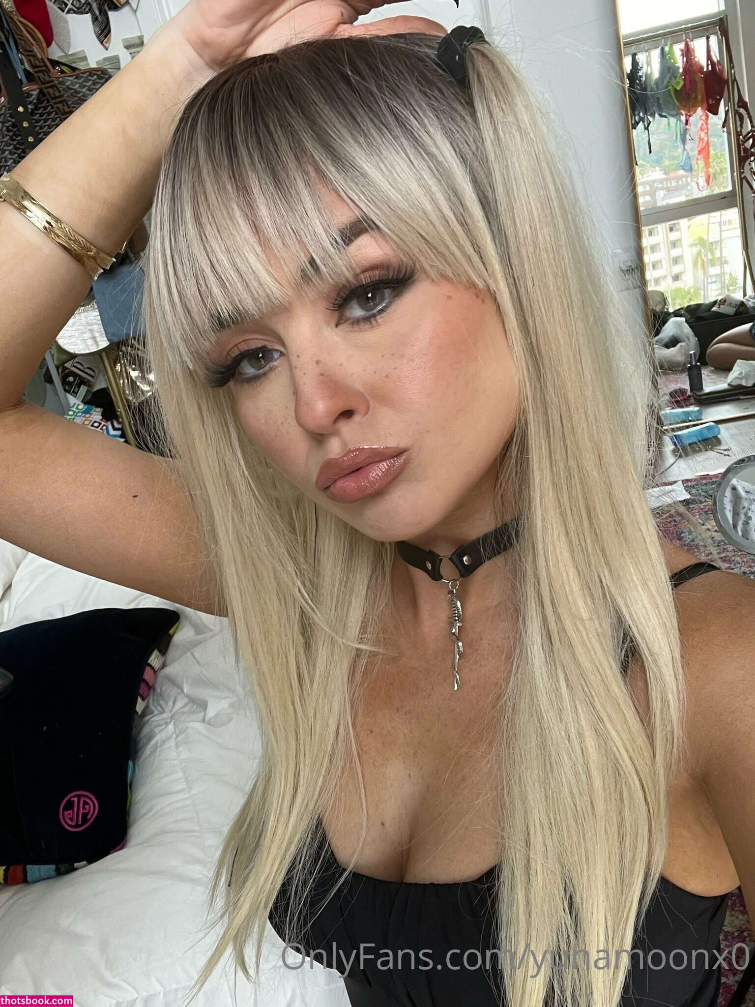 yunamoonx0 Photo #17