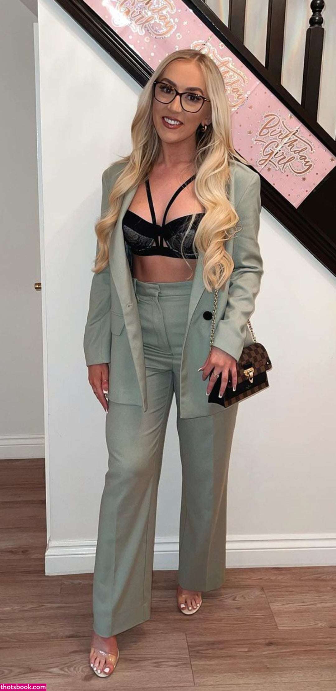 Brogan Small Photo #9