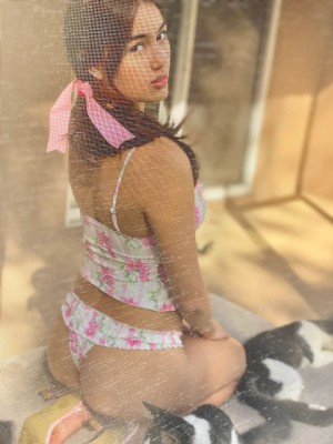 Kylin Milan Photo #110