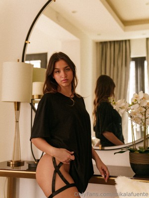 Mikaela Lafuente Photo #179