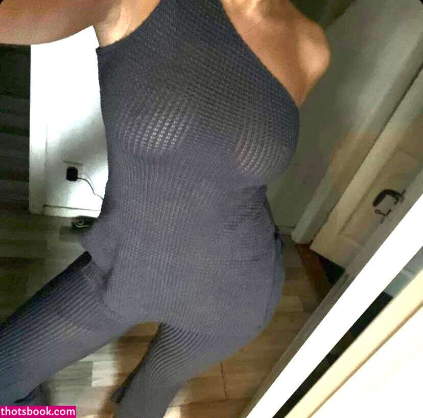 Hannah Bystrom Photo #9