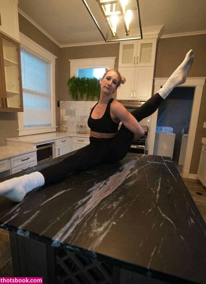 Livewell Withkate Photo #20