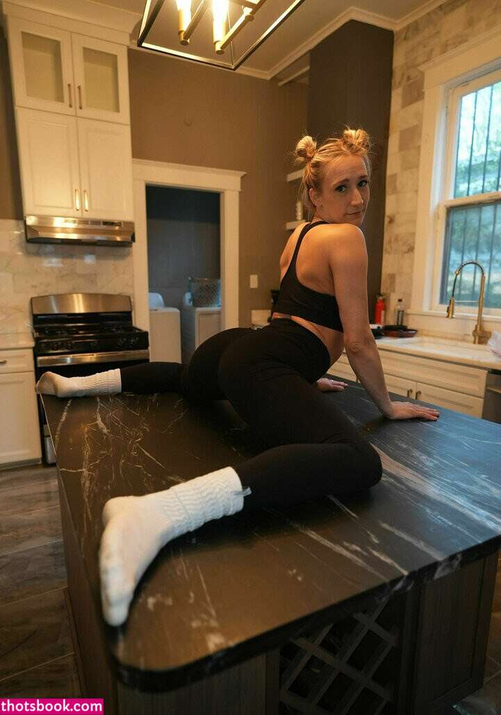 Livewell Withkate Photo #22