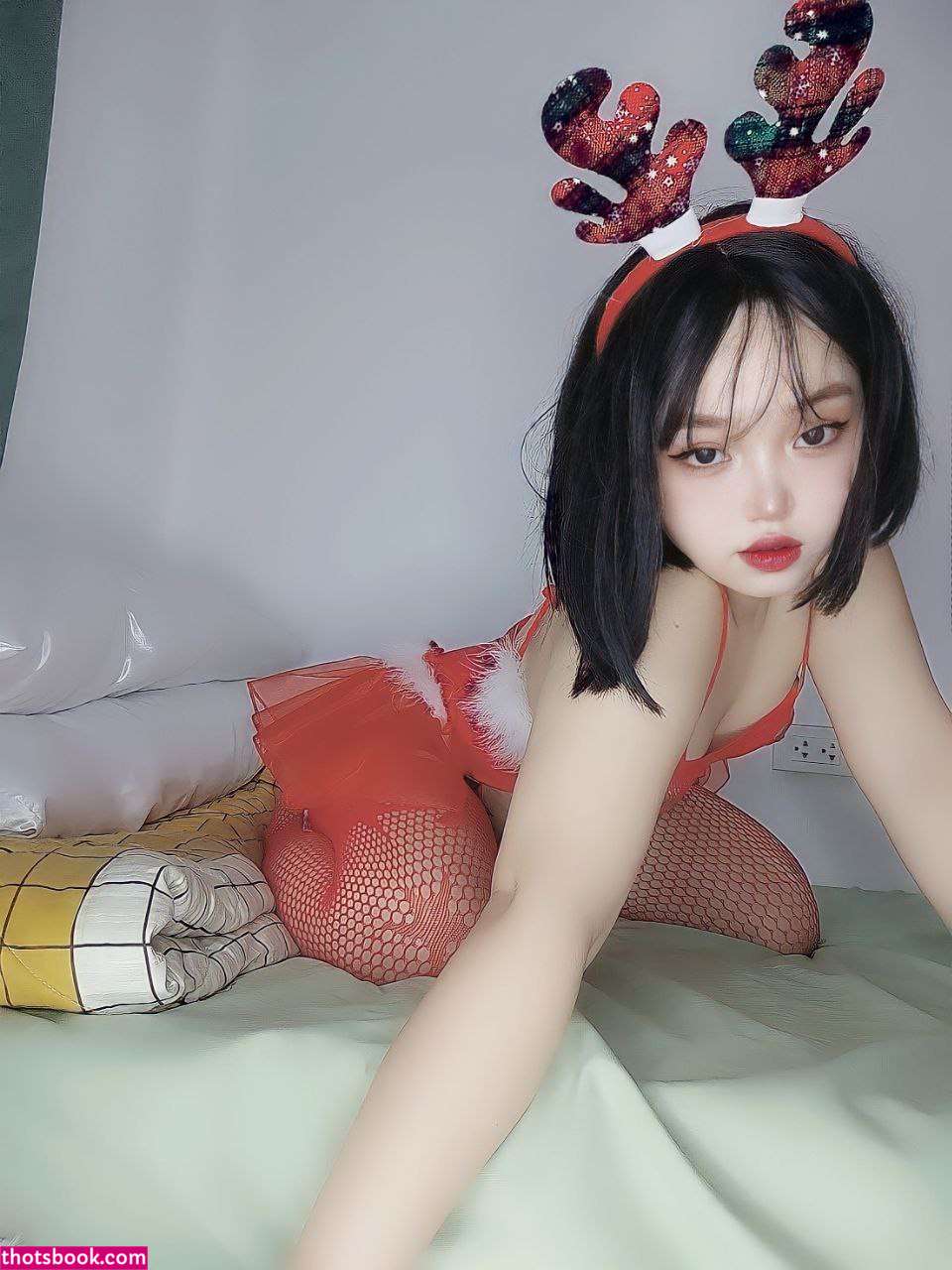 Mizaki Levi Photo #27