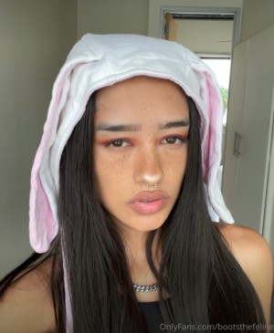 Bootsthefeline Photo #51