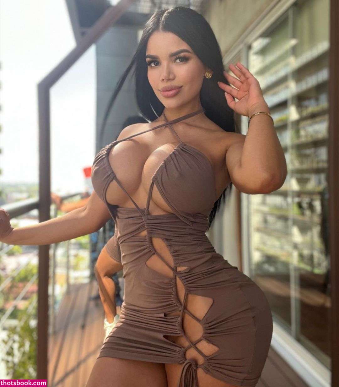 Anggy Lotito Photo #18