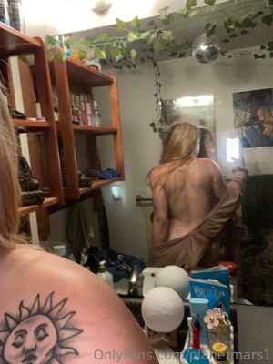 Kali Molzon Photo #41