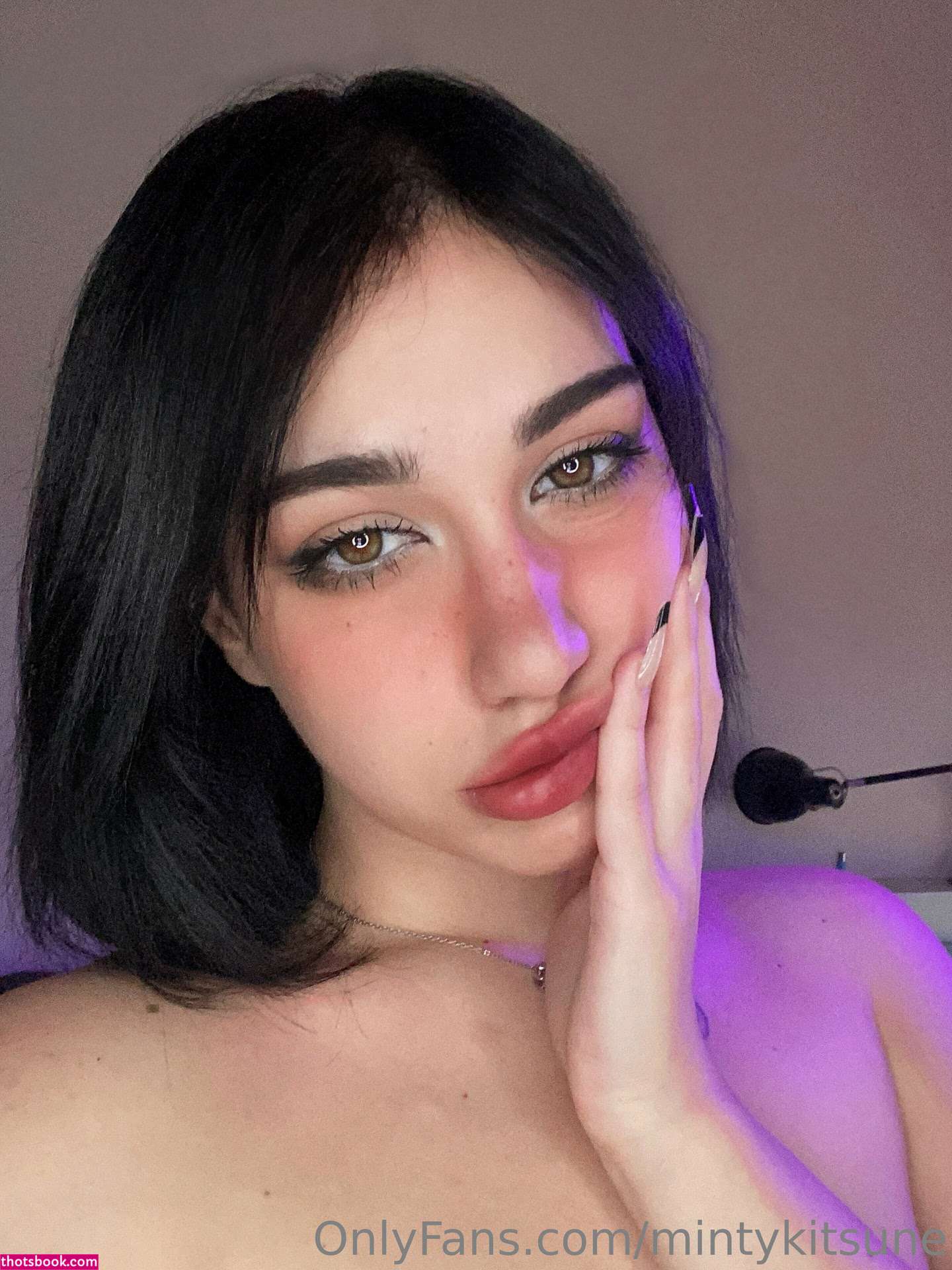 Minty Kitsune Photo #42