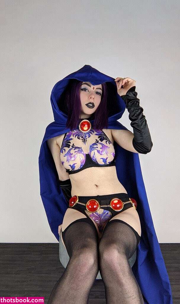 Ryuu Lavitz Photo #16