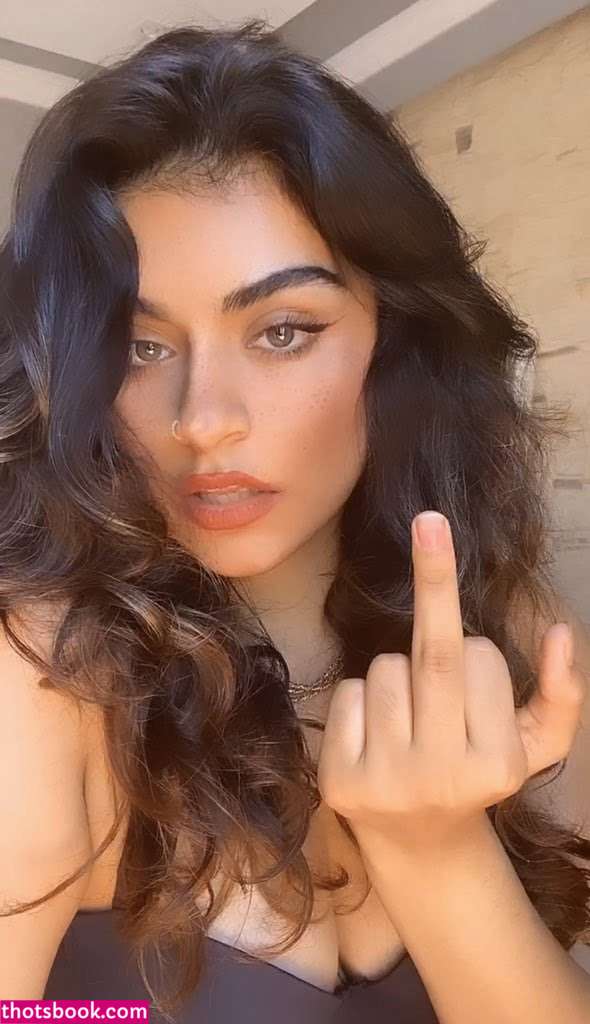 Serenaacharya Photo #40