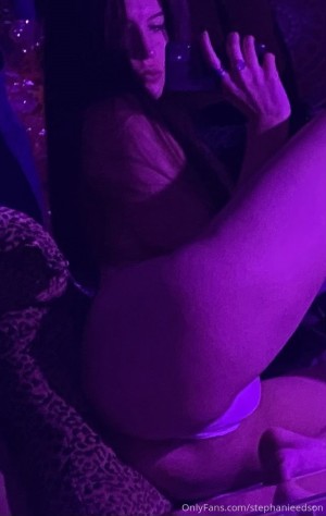 Stephanie Edson Photo #6