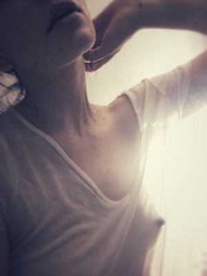 Zelda Vaughn Photo #19