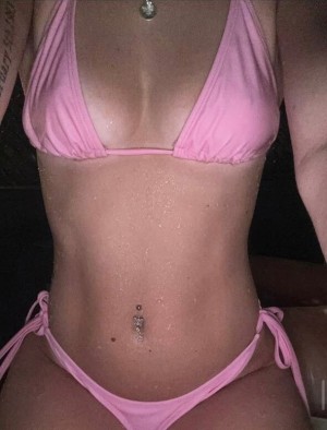 Islawhitlock Photo #5