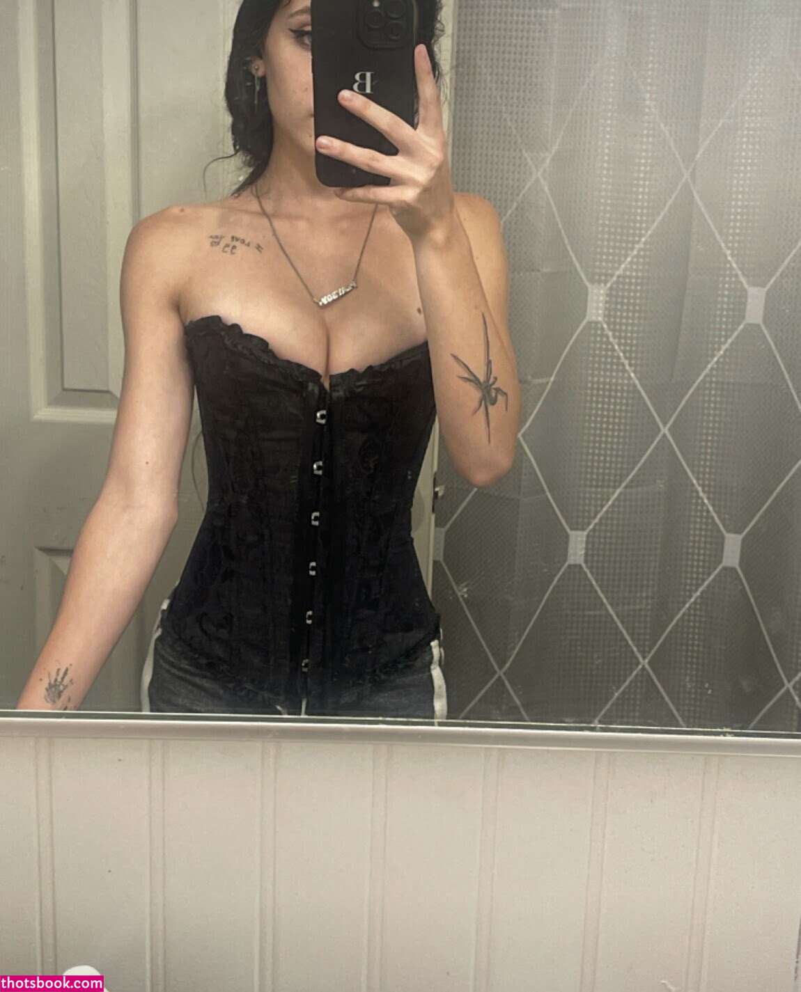 Islawhitlock Photo #42