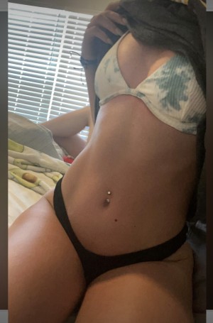 Islawhitlock Photo #40