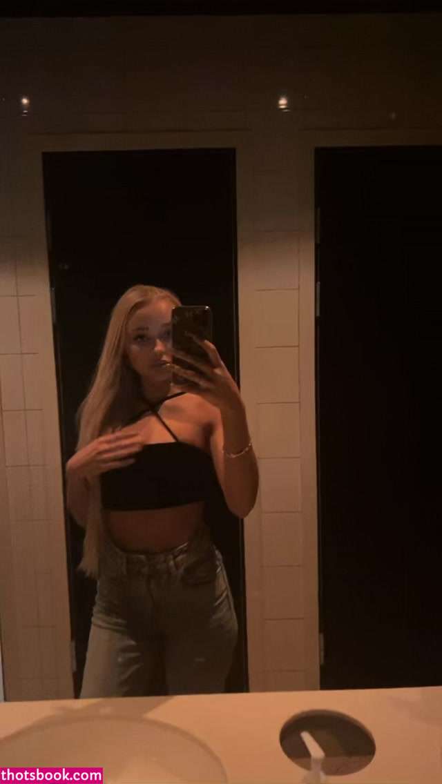 Lisa Pedersen Photo #22