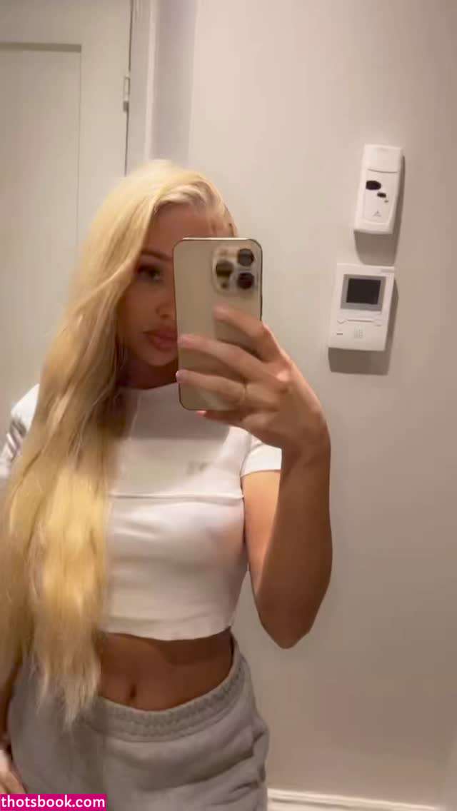 Lisa Pedersen Photo #34