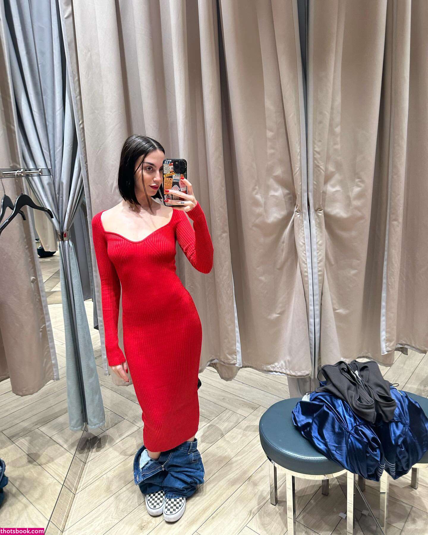 Maria Valero Photo #6