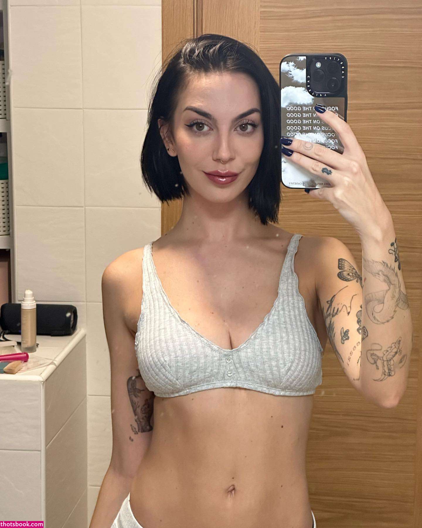 Maria Valero Photo #32