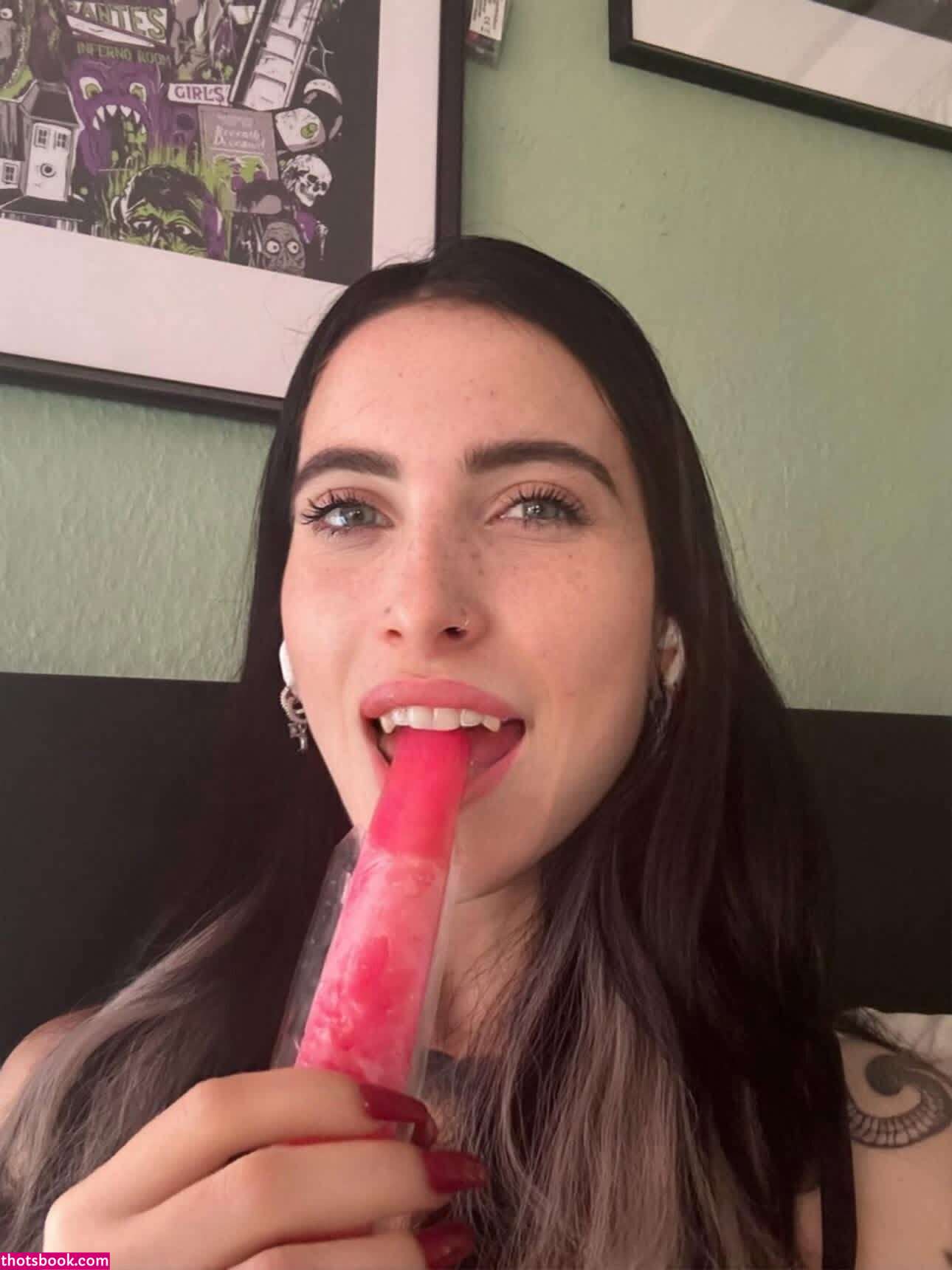 aileenaddams Photo #15