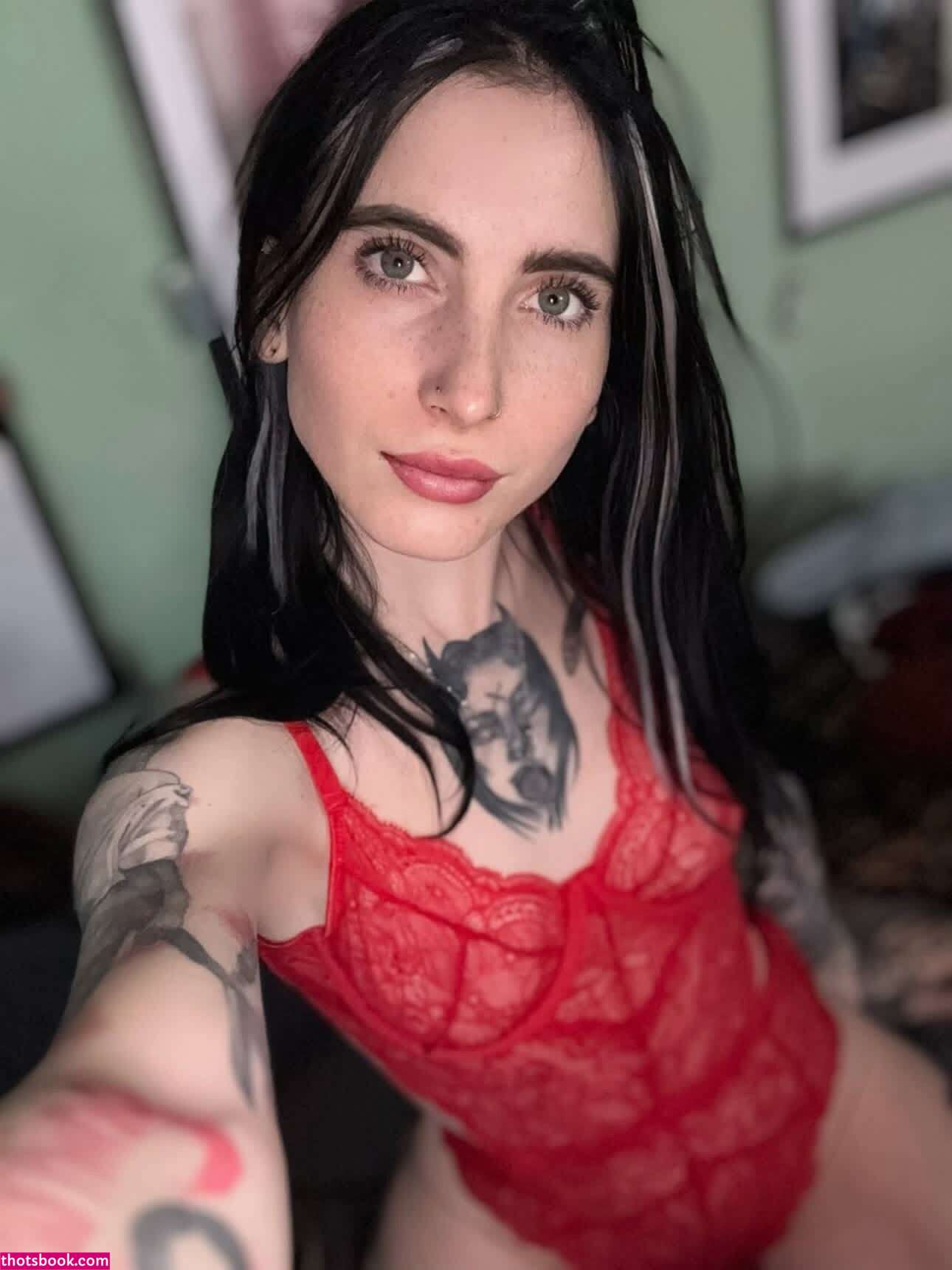 aileenaddams Photo #16