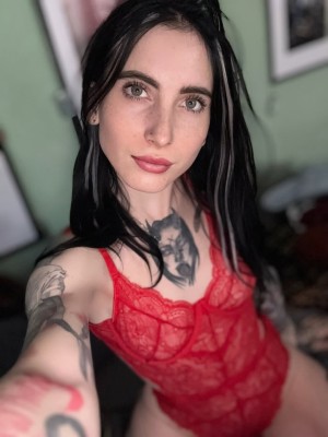 aileenaddams Photo #16