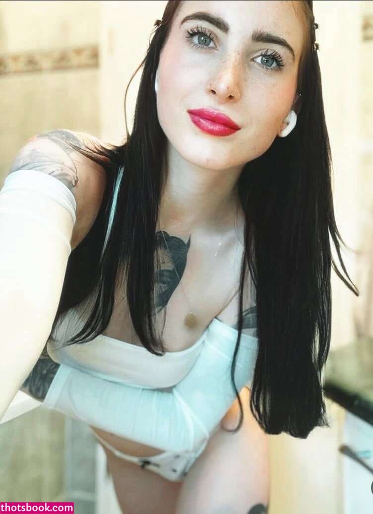 aileenaddams Photo #24