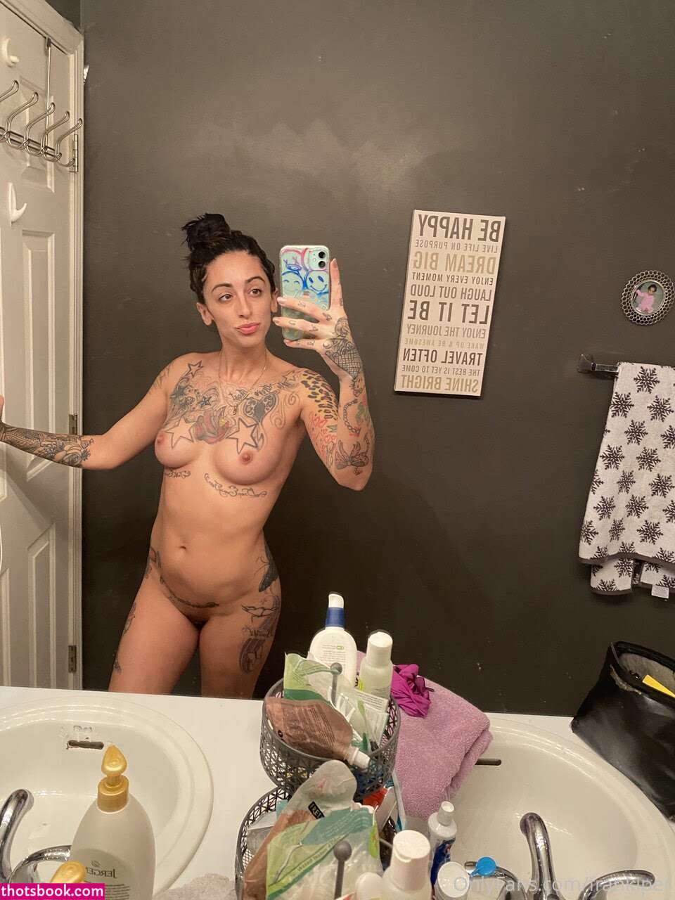 Julie Walter Photo #10