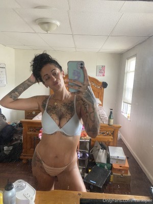 Julie Walter Photo #16