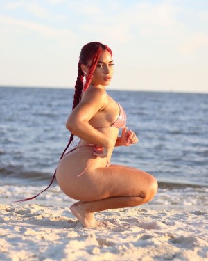 realkarladamaris Photo #33