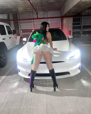 Viviana Zapata Photo #23